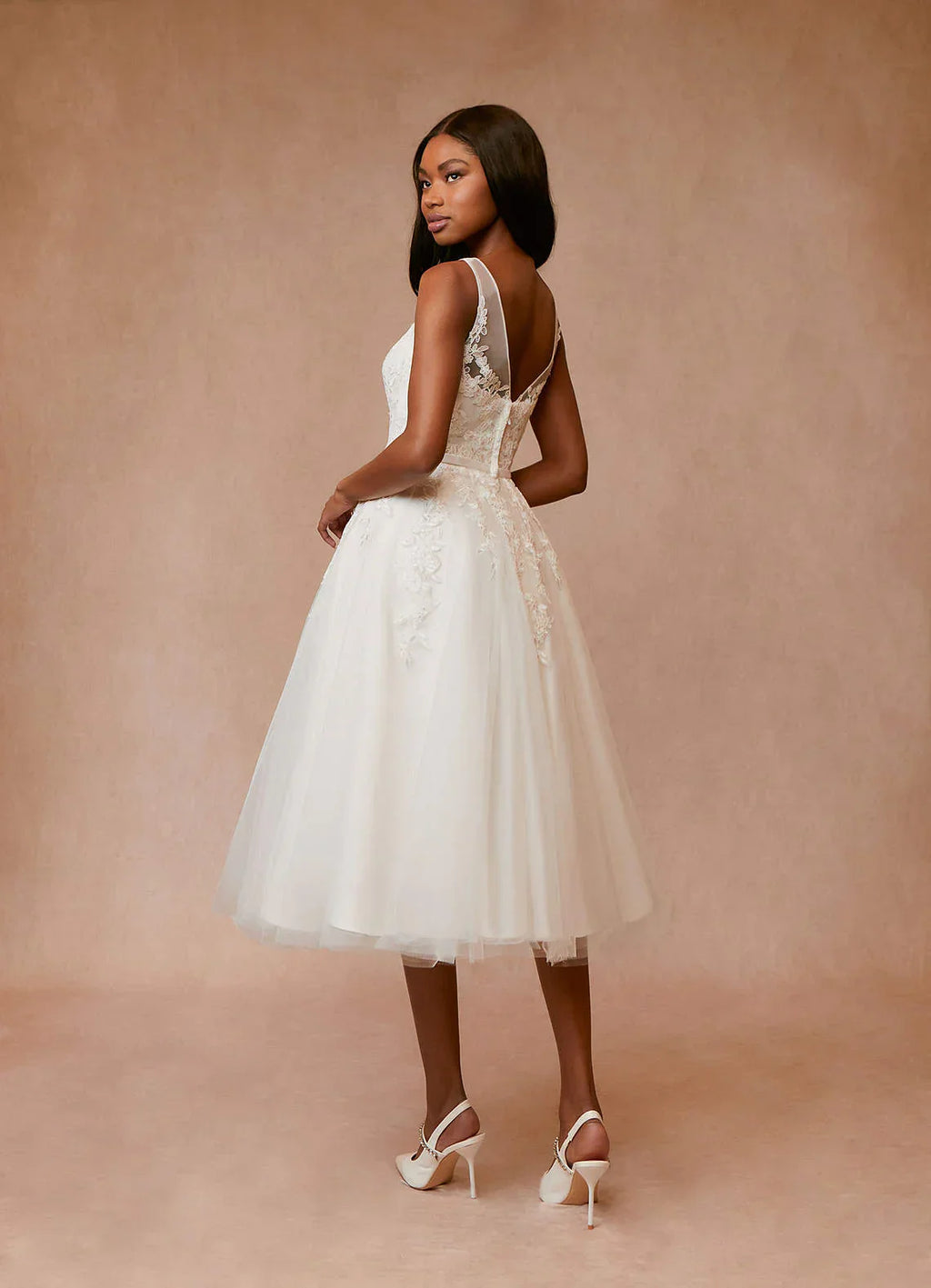 Diamond White A-Line V-Neck lace Satin Dress