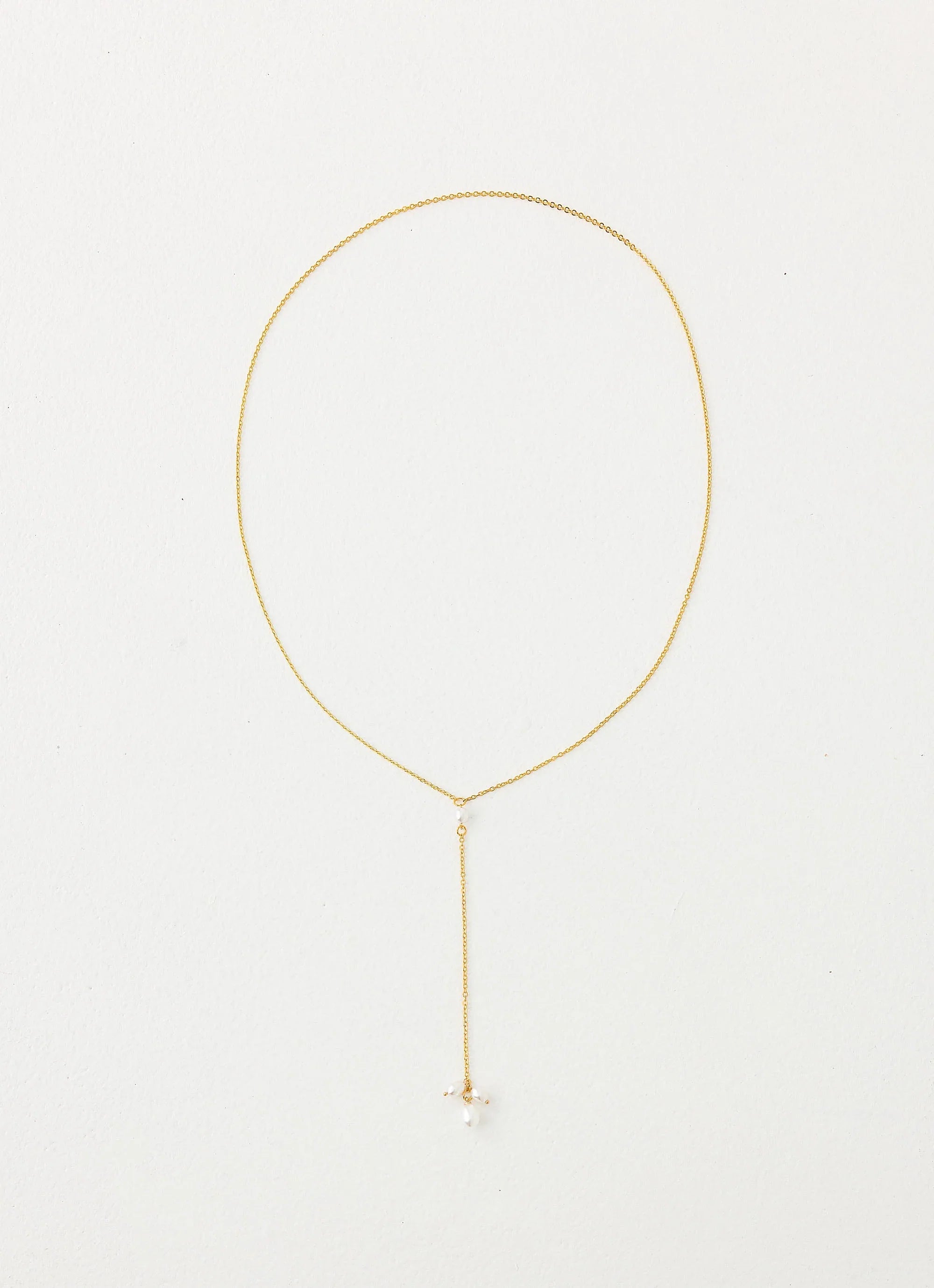 Silhouette Pearl Necklace - Gold