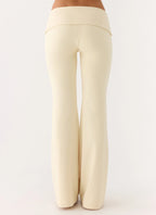 Renae Low Rise Pants - Baby Yellow