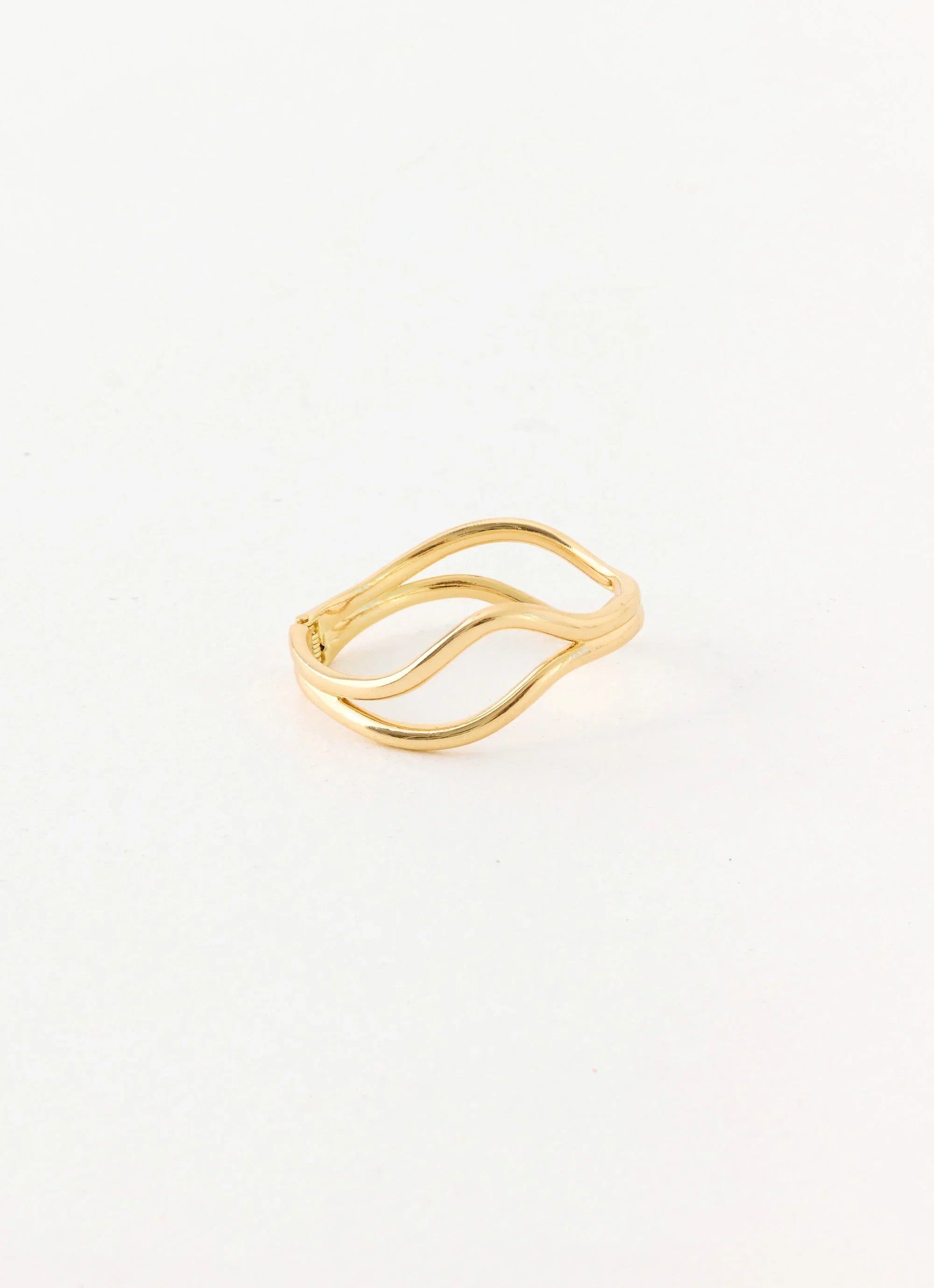Moonwell Bangle - Gold